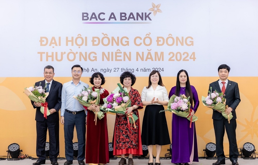 BAC A BANK sets out ambitious business targets
