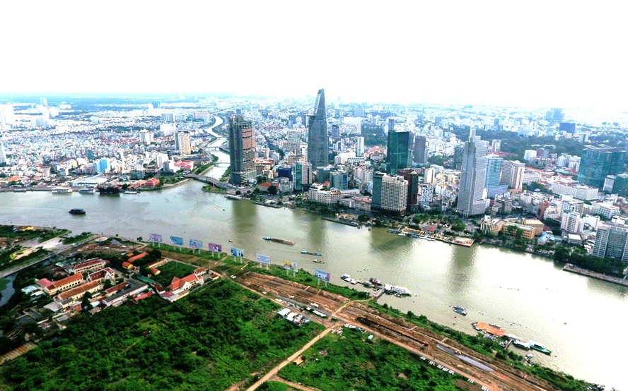 ho chi minh city lures 900 million in fdi in first four months