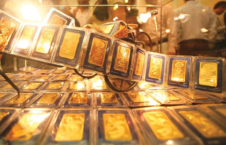 Light touch called for on gold trade