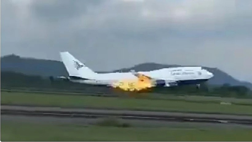 Garuda Indonesia flight makes emergency landing after engine fire