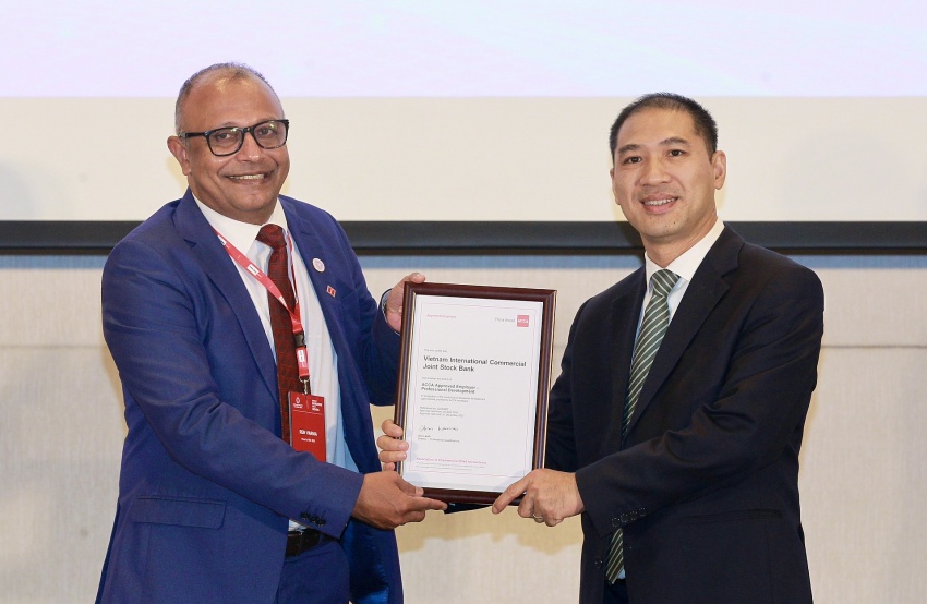 ACCA and VIB form a strategic partnership on human resources and business programmes