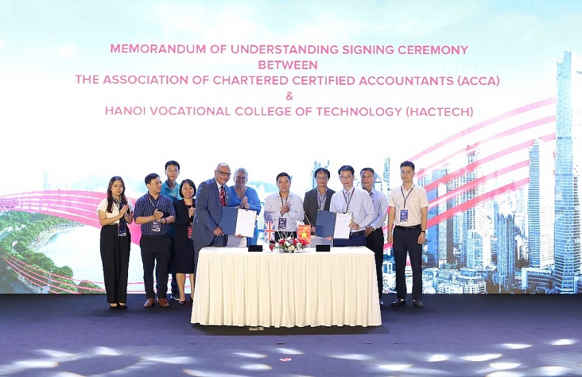 ACCA and vocational colleges to enhance training in accounting and business