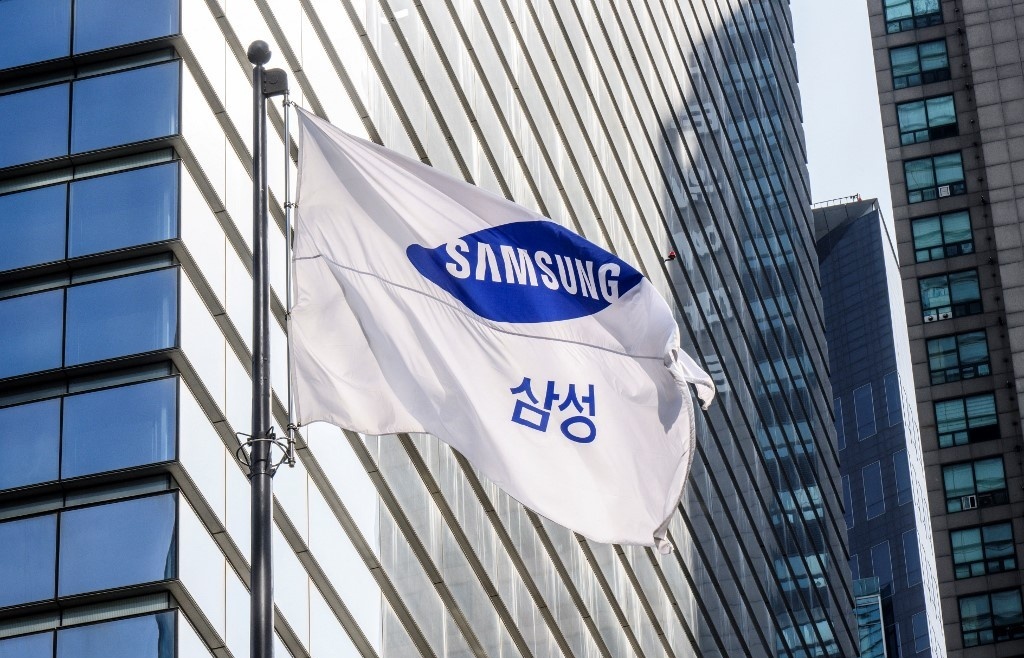 Samsung workers in S. Korea stage first strike: union