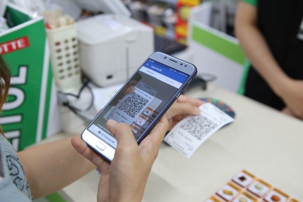 Cashless payments soaring in first half of 2024