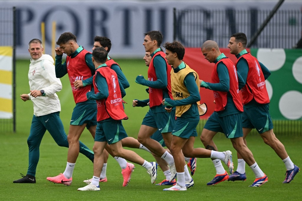 Portugal must tire out Slovenia in Euros last 16, says Fernandes
