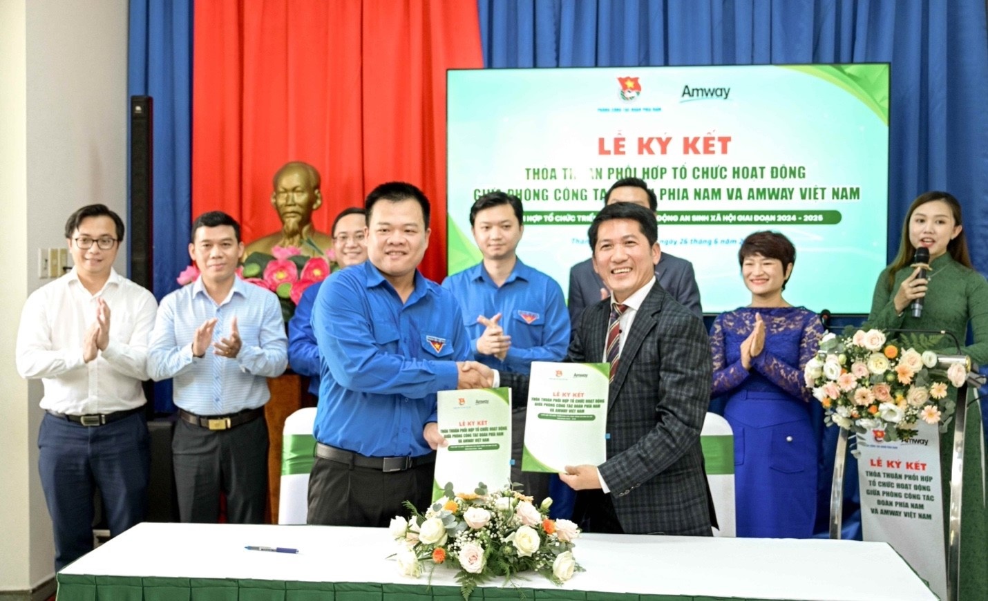 Amway Vietnam and Ho Chi Minh Communist Youth Union join hands in community activities