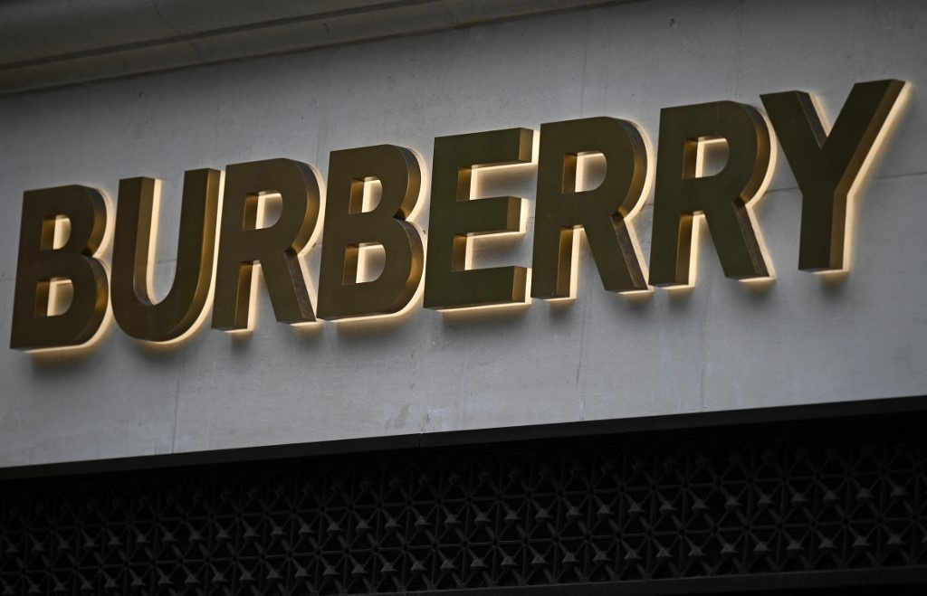Burberry replaces CEO after 'disappointing' results