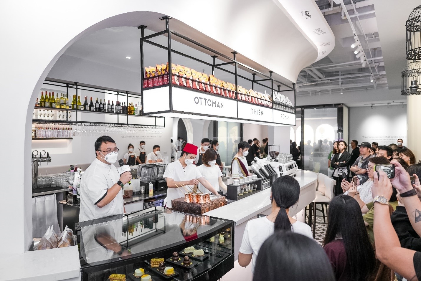 Trung Nguyen Legend expands coffee shop chain in US and China