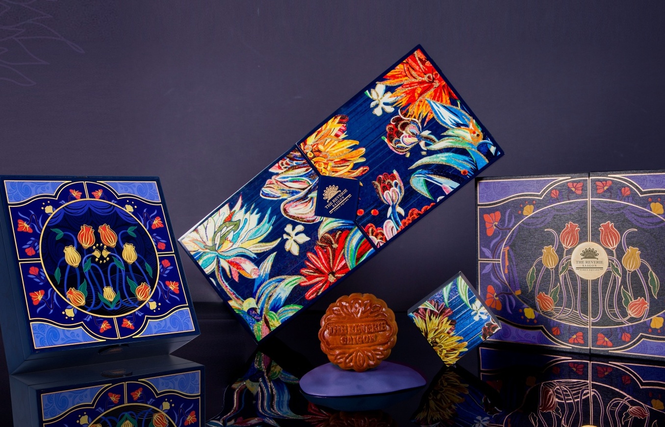 The Reverie Saigon launches mooncake collection