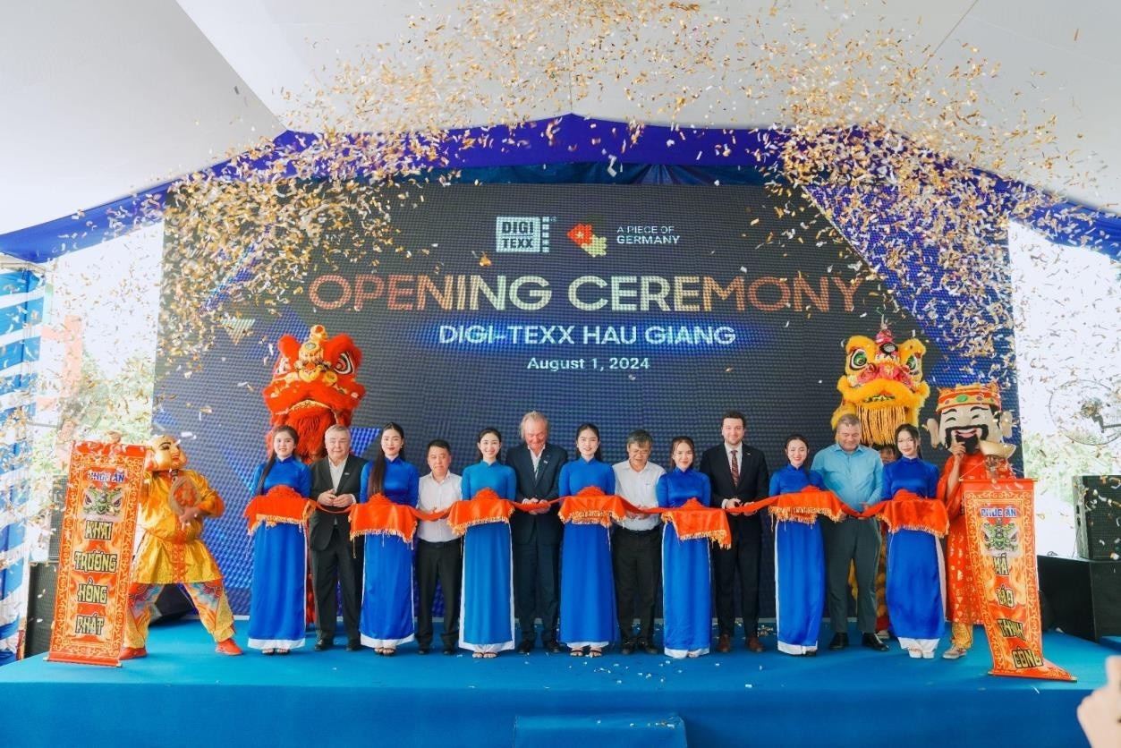 Germany's DIGI-TEXX launches new operations centre in Hau Giang