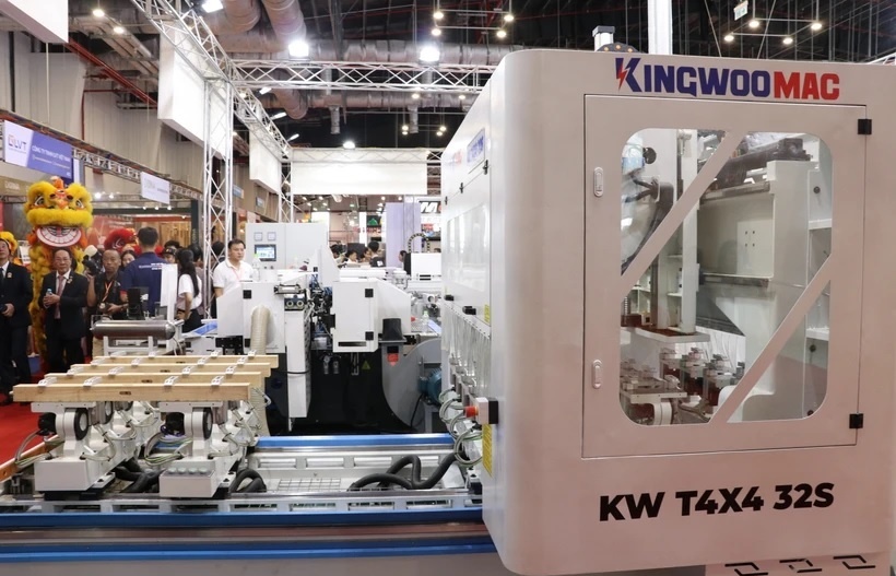 Int’l woodworking machinery expo opens in Binh Duong province