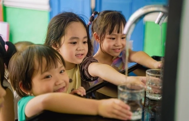 poor schools access to drinkable water in new school year