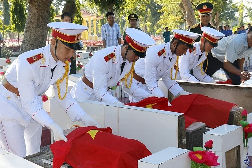 Binh Thuan holds memorial, reburial services for martyrs’ remains