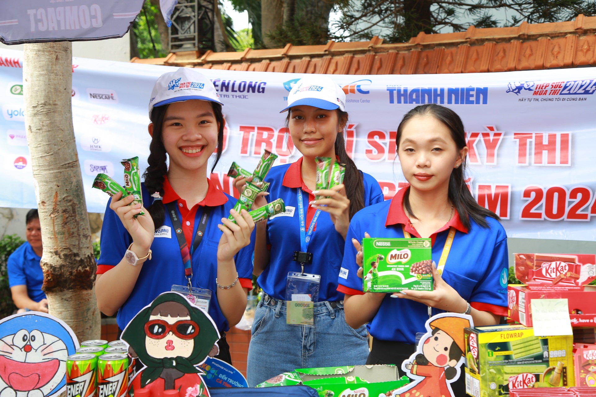 Nestlé Vietnam gives away nearly 200,000 gifts to support students across the country