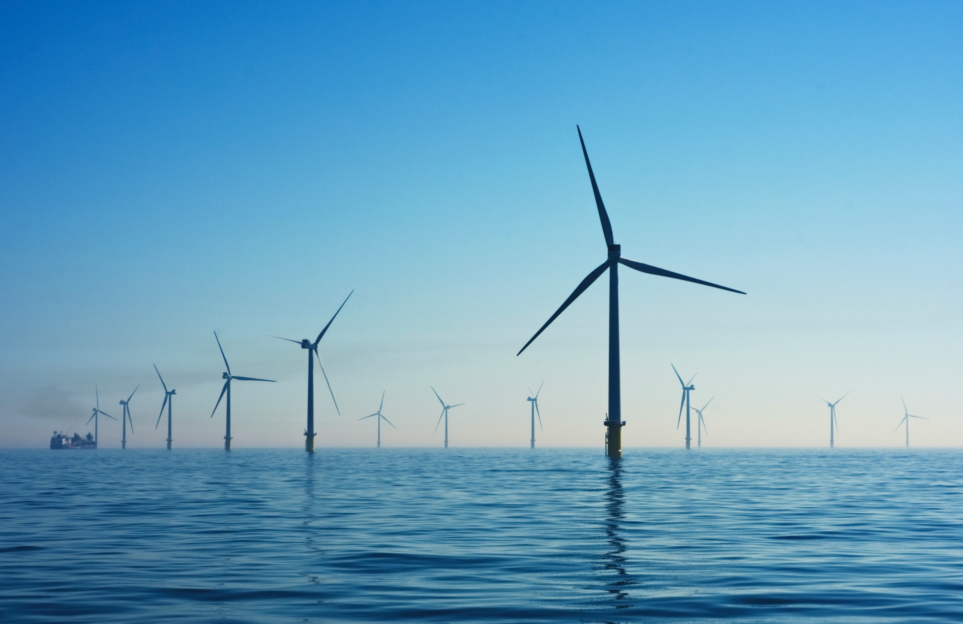 Norwegian company Equinor withdraws from Vietnamese offshore wind market