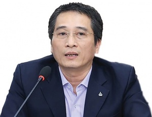 EV strategy must prioritise keeping the pace globally