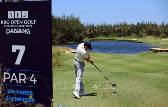 Nearly 150 golfers compete at BRG Open Golf Championship in Da Nang