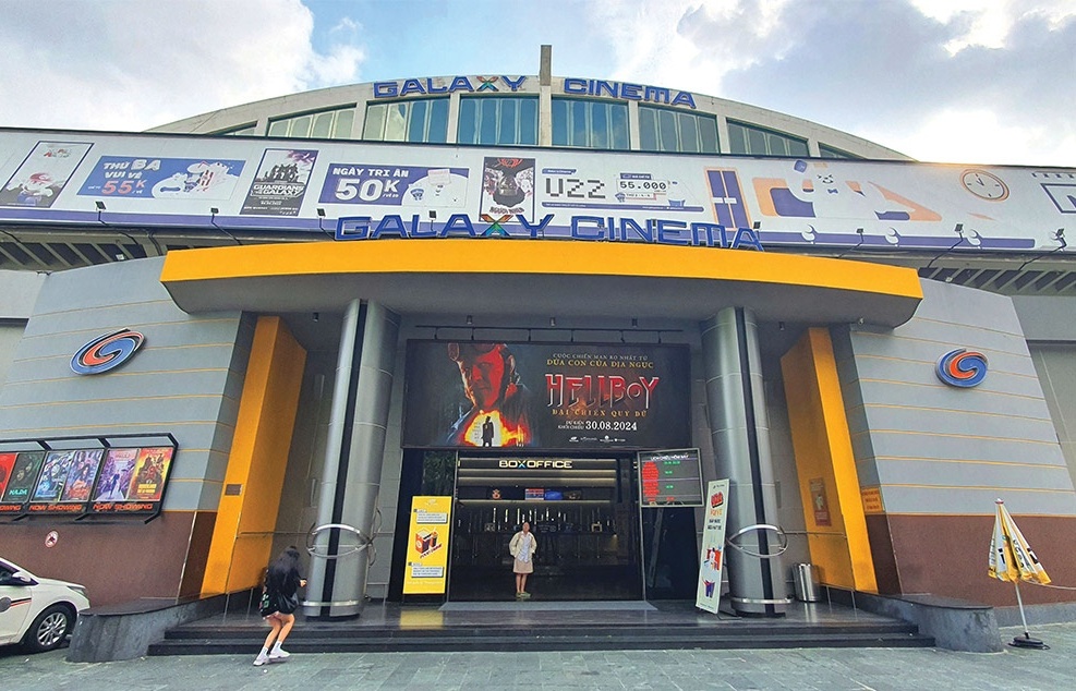 Cinemas offering new concepts for growth