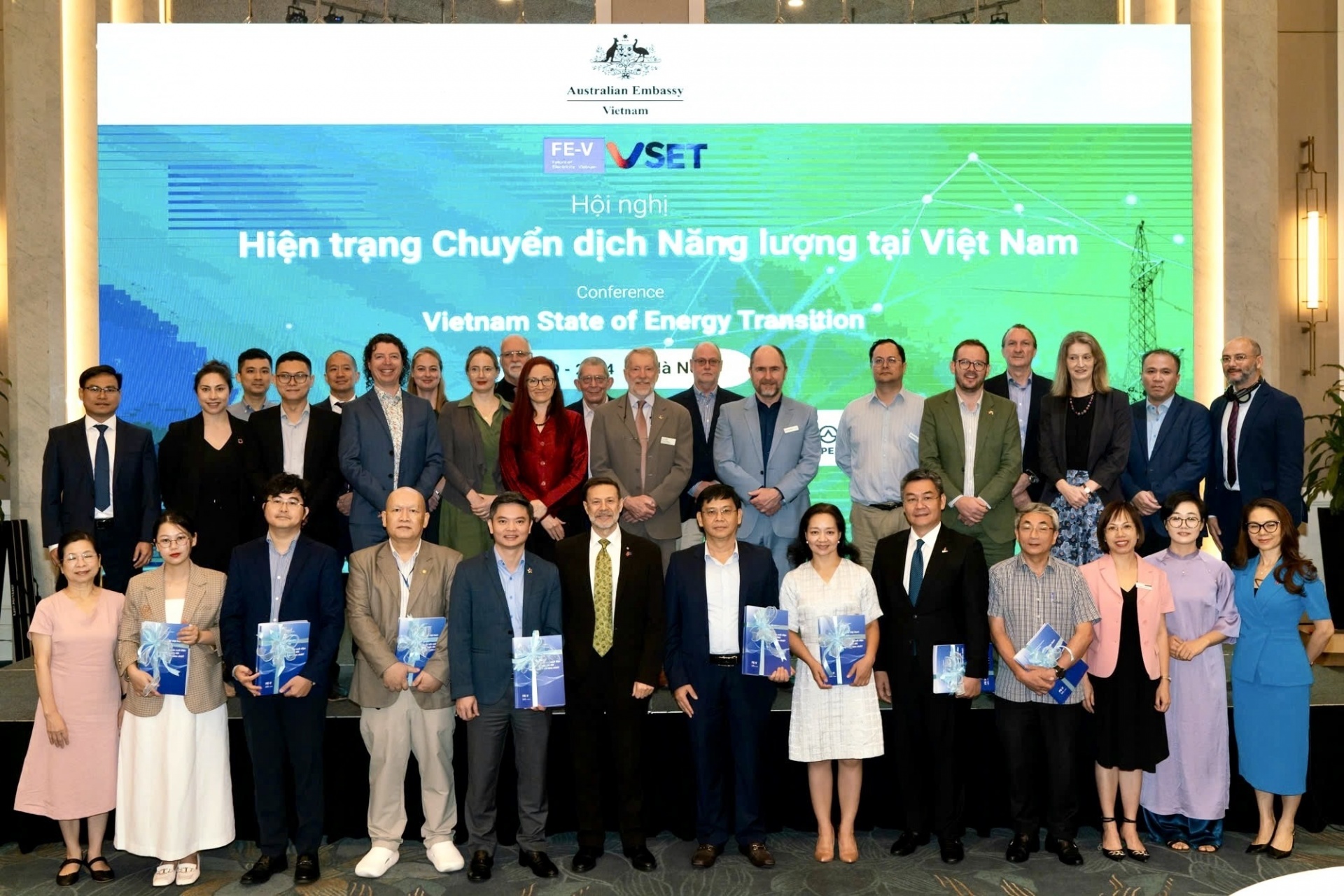 Australia experts offer input on Vietnam’s green energy transition