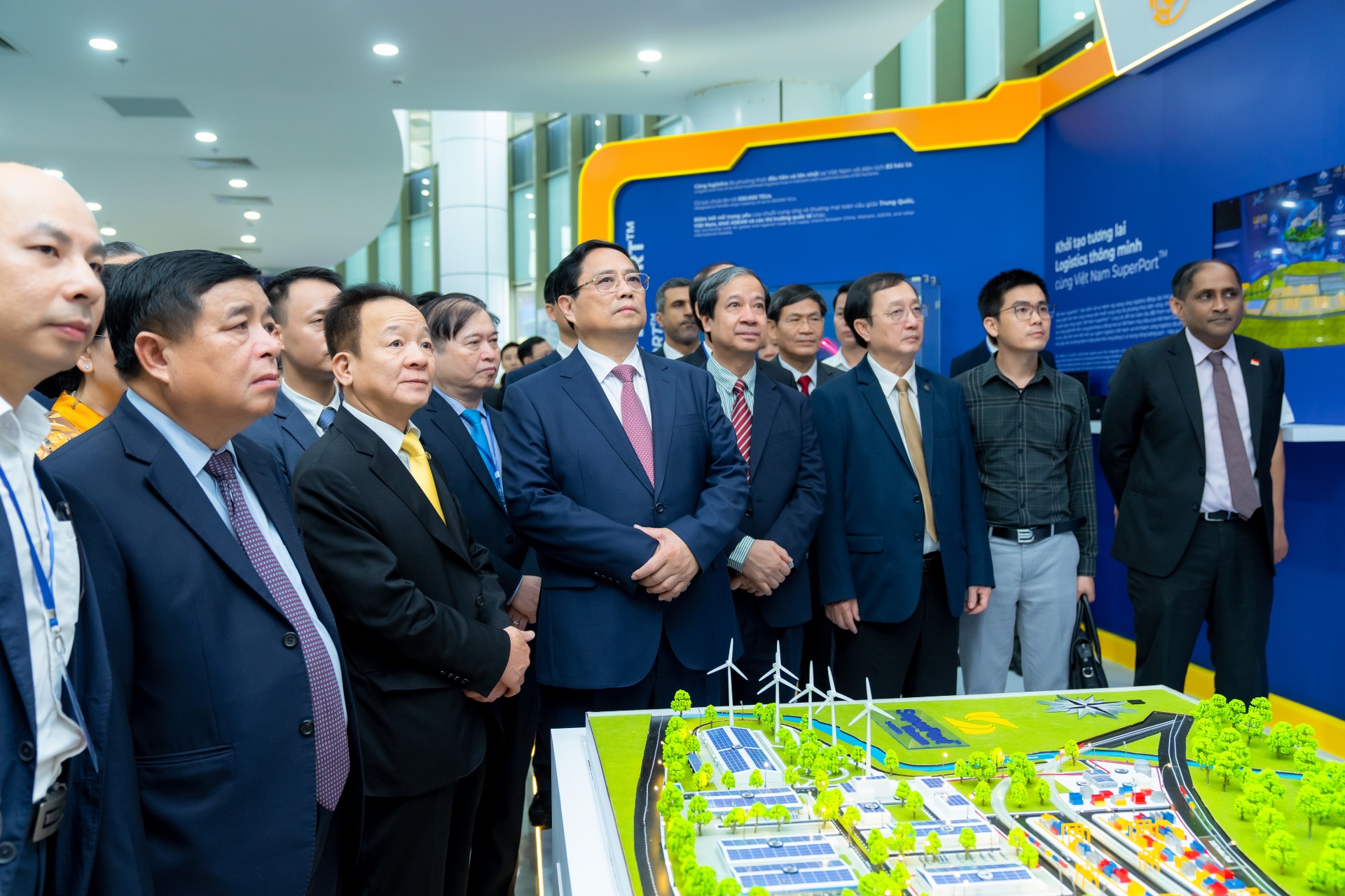 Vietnam SuperPort unveils digital transformation plan to boost connectivity