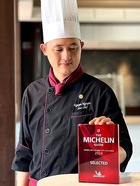 Hemispheres Steak & Seafood Grill has reopened following refit