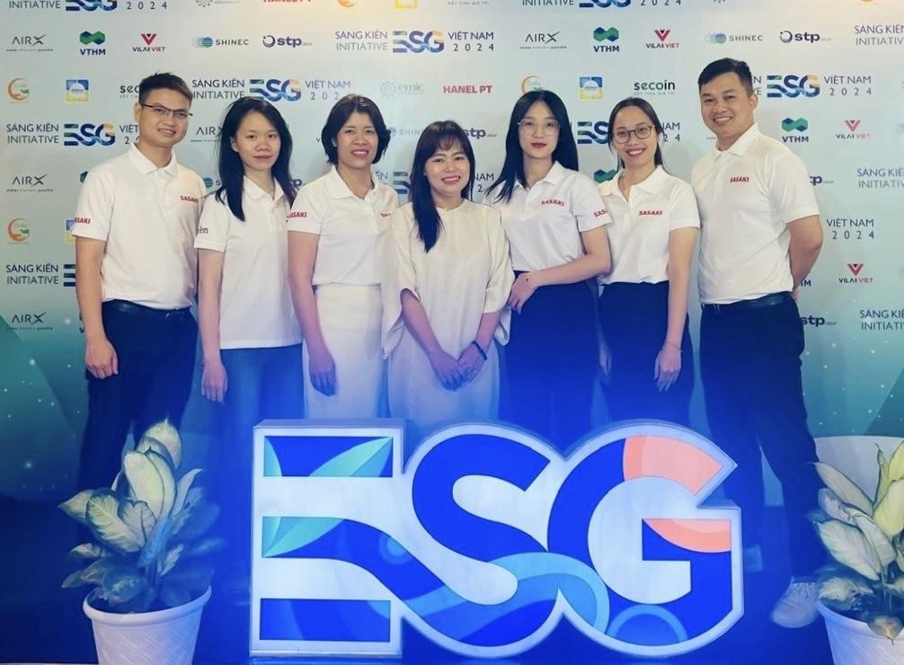 Hanel PT honoured in Top 10 ESG Companies in Vietnam