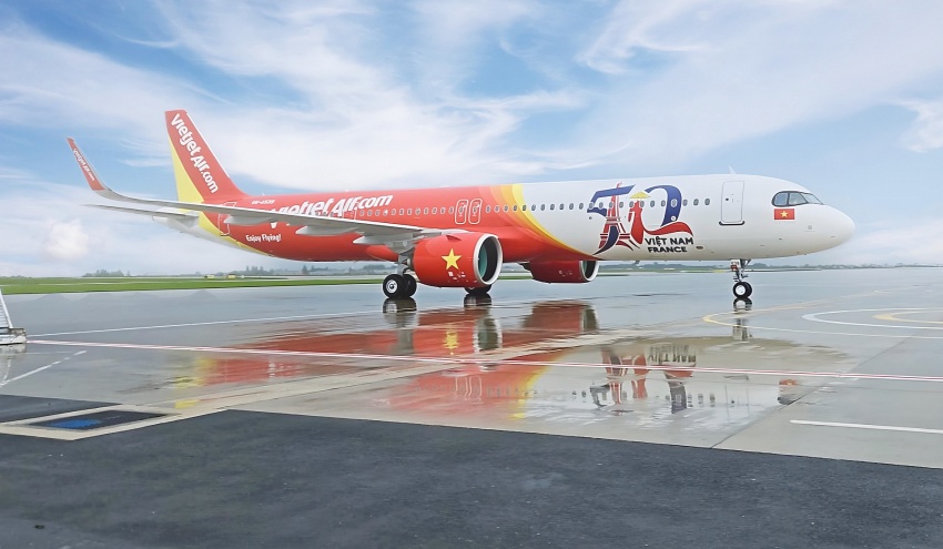 Vietjet receives latest aircraft from Airbus in France