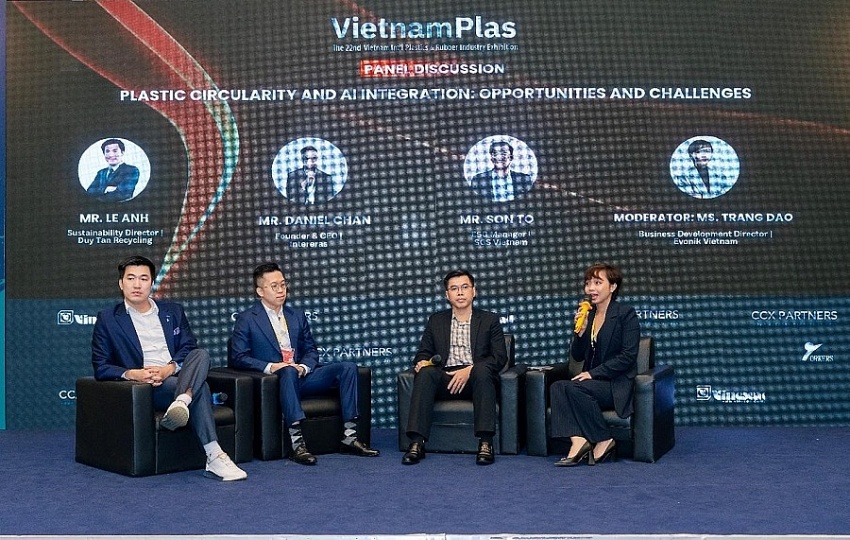 VietnamPlas 2024 Executive Seminar: A strategic conversation for sustainability in the plastic industry