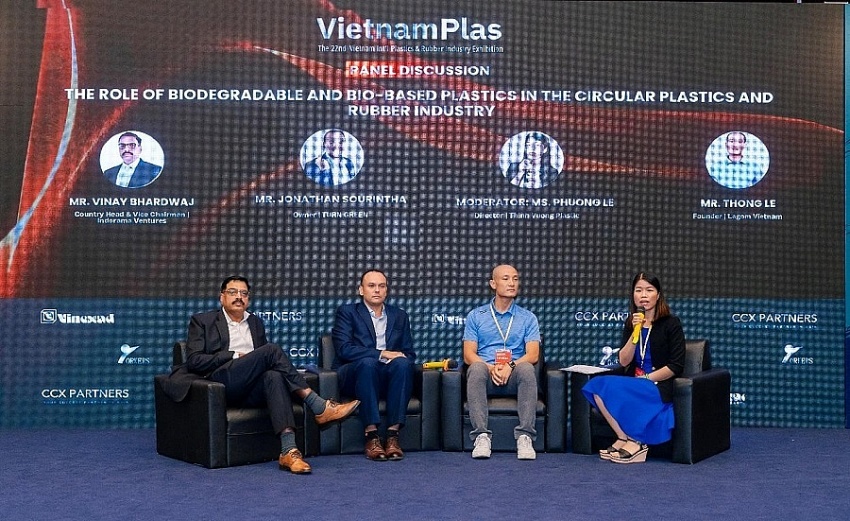 VietnamPlas 2024 Executive Seminar: A strategic conversation for sustainability in the plastic industry