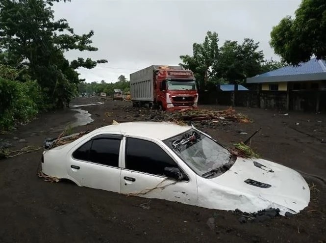 Tropical storm Trami leaves at least 24 people dead in Philippines