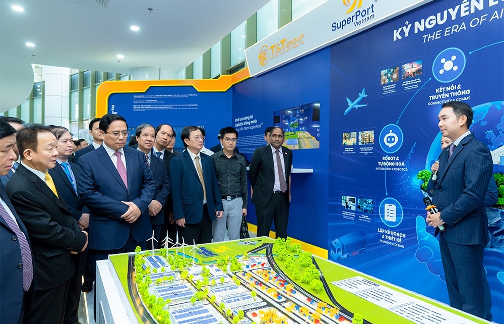 vietnam superport lives up to name with sustainability drive