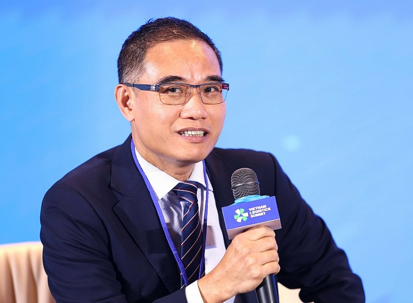 Digital transformation to compete in challenging logistics market