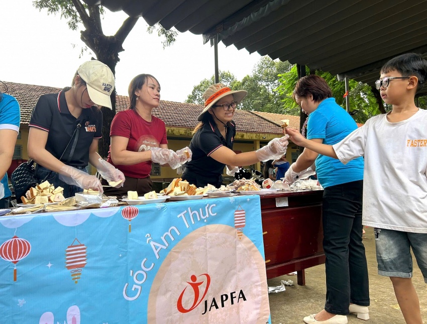 Japfa Vietnam serves nutrition to 1,500 children to year-end