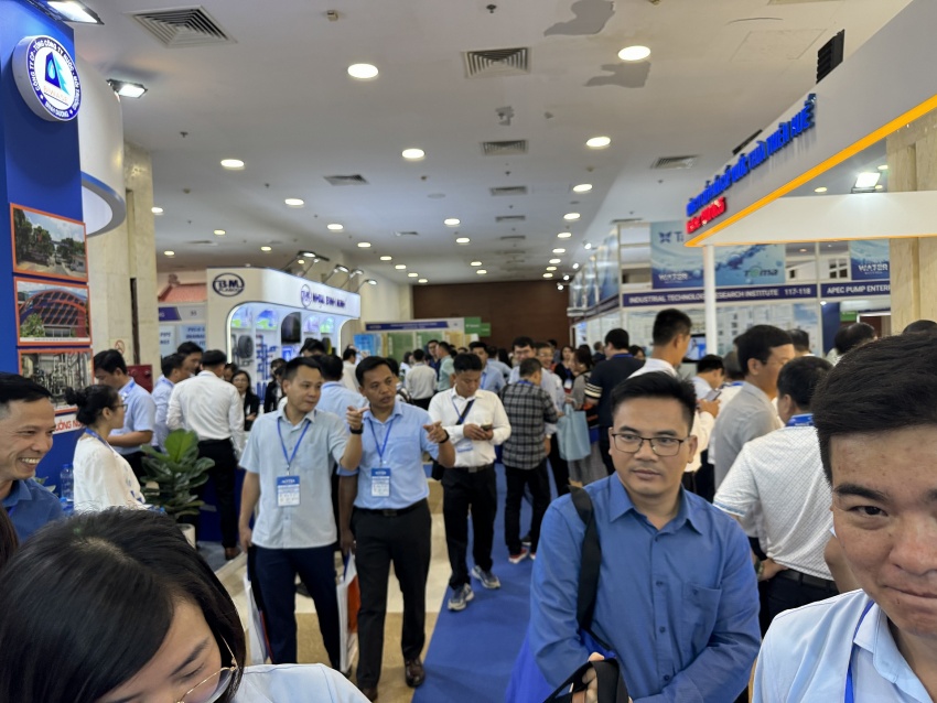 Vietnam Water Week 2024 attracts 150 booths from 15 countries