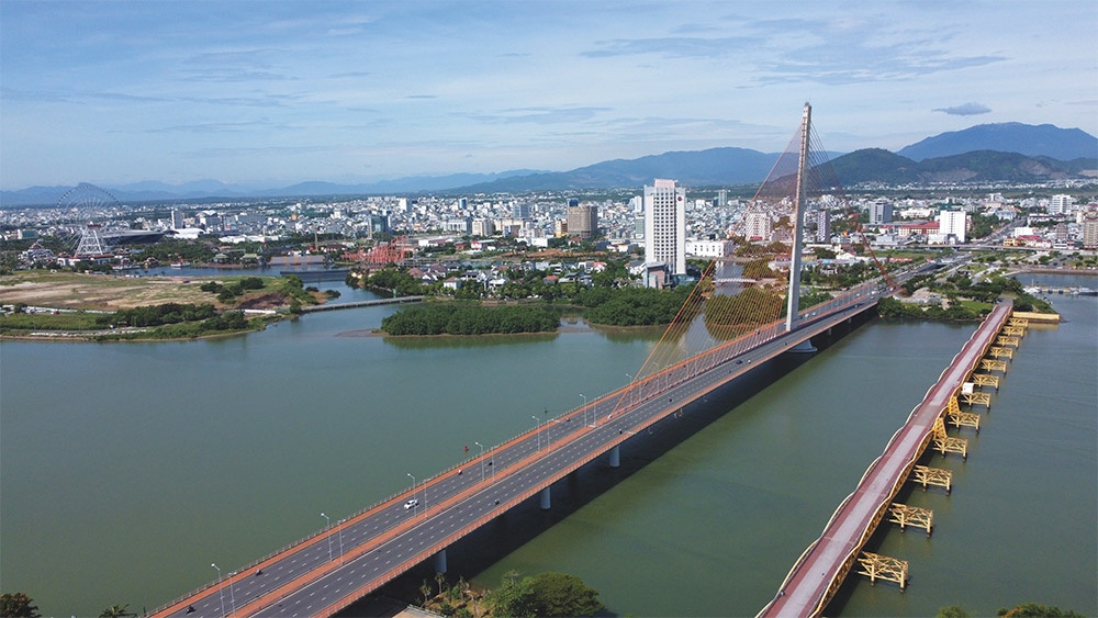 Danang makes push for free trade zone