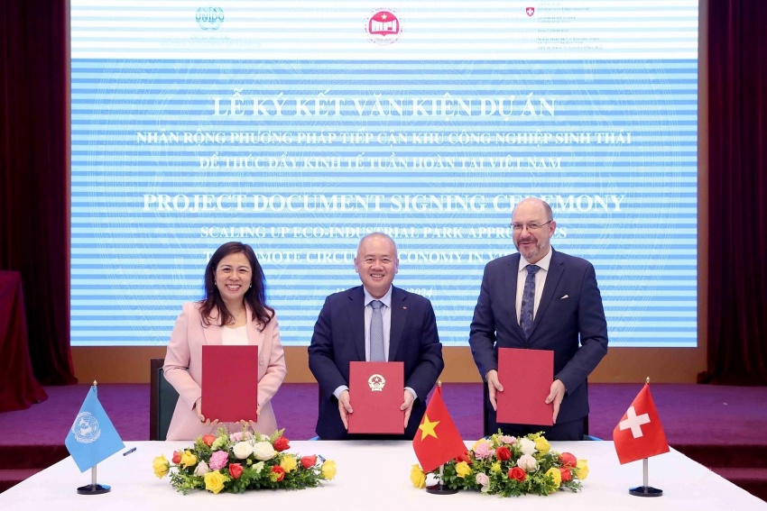 Scaling up eco-industrial park approaches to promote circular economy in Vietnam