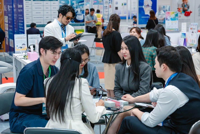 Hundreds of businesses to attend Vietnam Medipharm Expo 2024