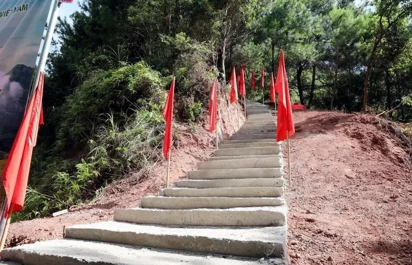 Road to border marker No 962 inaugurated in Lang Son