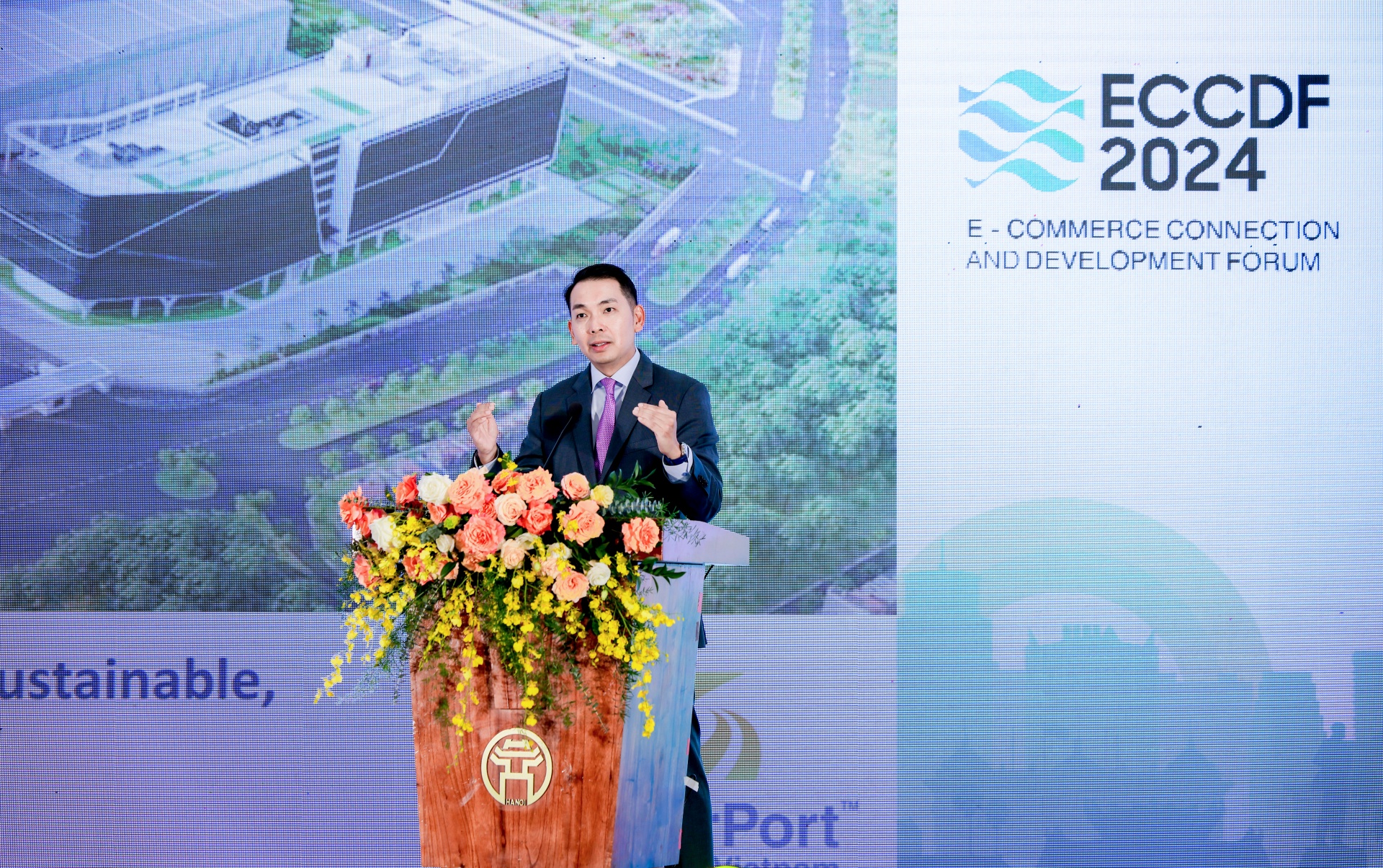 Vietnam SuperPort drives cross-border e-commerce