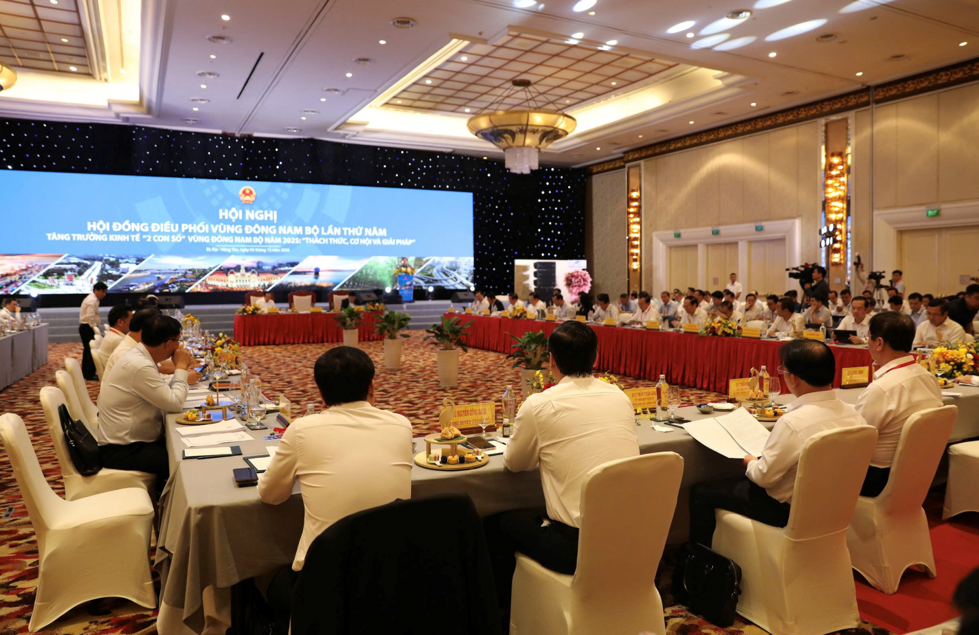 Ba Ria–Vung Tau promotes regional links, strives for double-digit growth