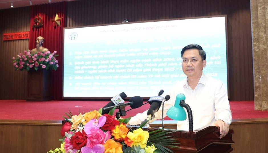 Hanoi achieves 2024 socioeconomic goals, sets sights on new ambitions