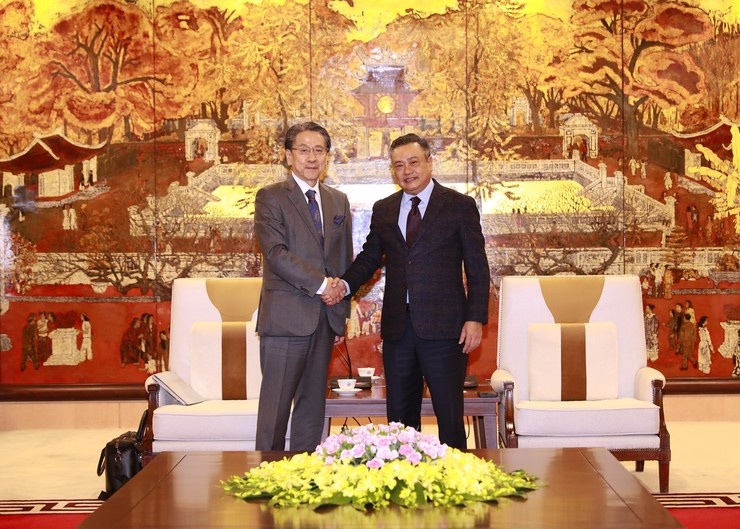 JBIC chairman lauds Hanoi's promising investment environment