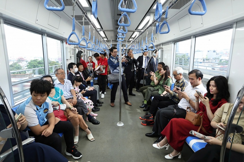 Ho Chi Minh City Metro Line No. 1 officially opens