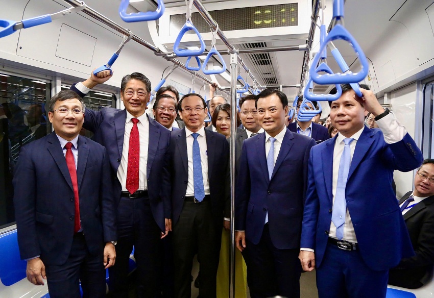 Ho Chi Minh City Metro Line No. 1 officially opens