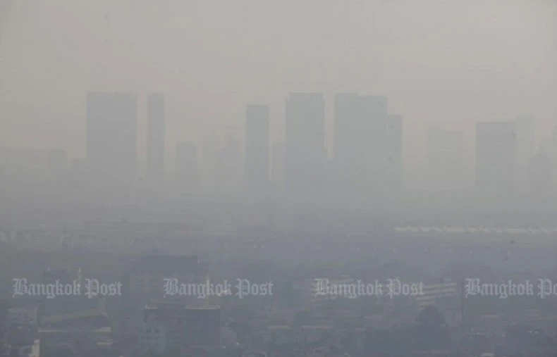 Bangkok faces hazardous air pollution levels