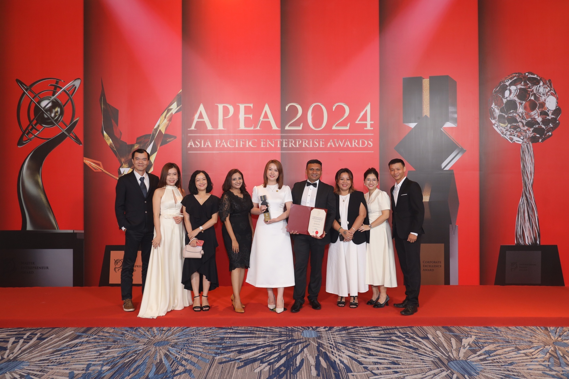 Concentrix Vietnam awarded for Corporate Excellence at APEA 2024