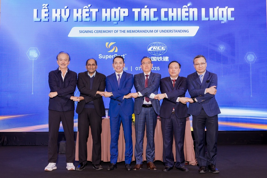Vietnam SuperPort contributes to railway development and transport to China