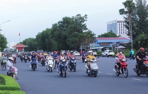 Lunar New Year employee bonuses on upward trajectory