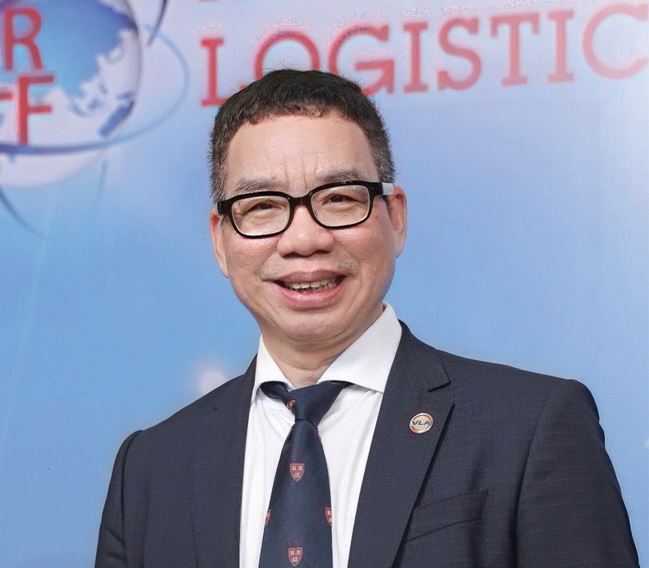 Pros and cons must be tackled in logistics industry