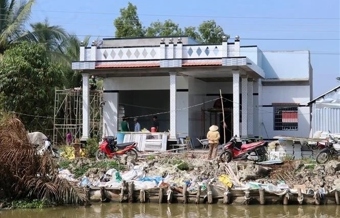 Kien Giang mobilises resources to eliminate substandard housing